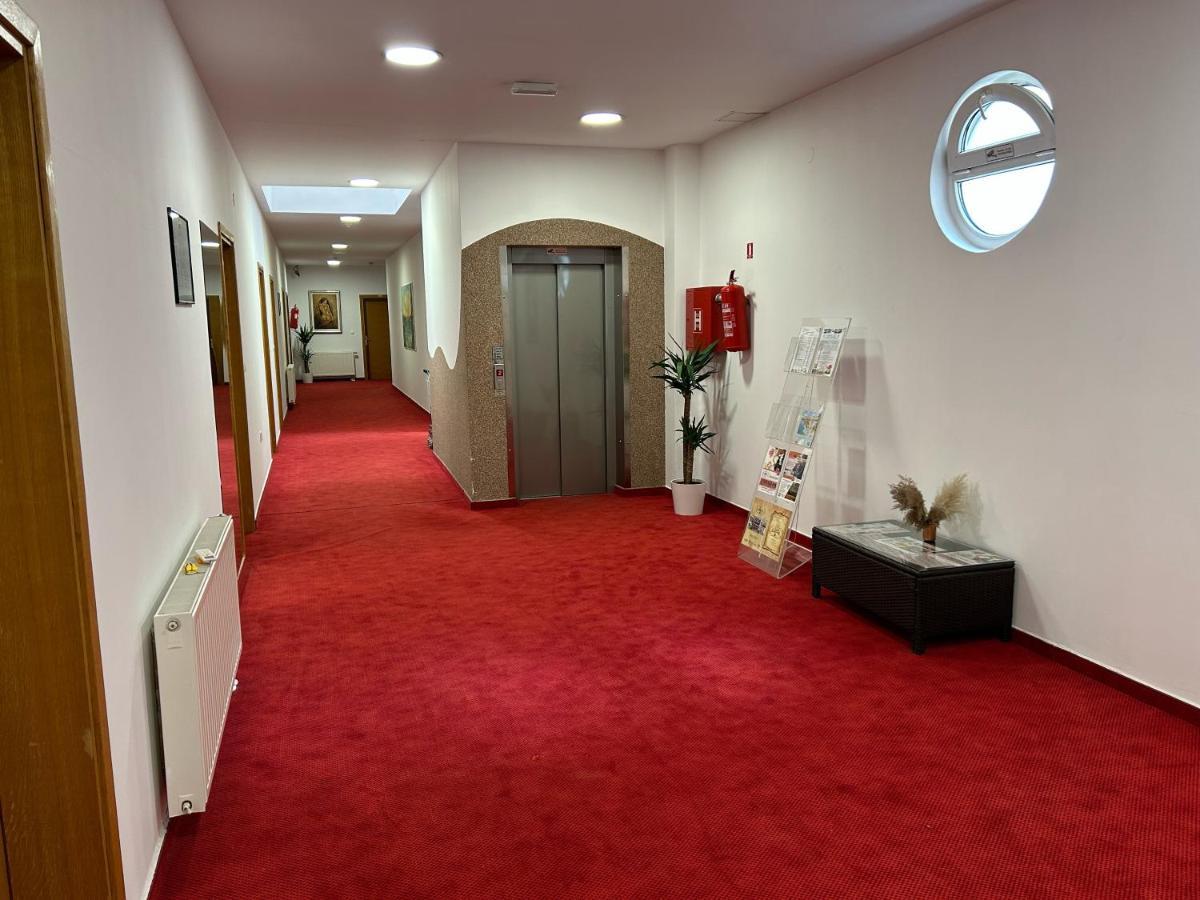Rooms Laguna Sesvete Kültér fotó
